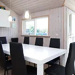 4 Star Holiday Home In Vaeggerlose Bøtø By