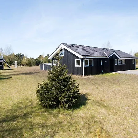 Дом отдыха 9 Person In Vaeggerlose-by Traum *